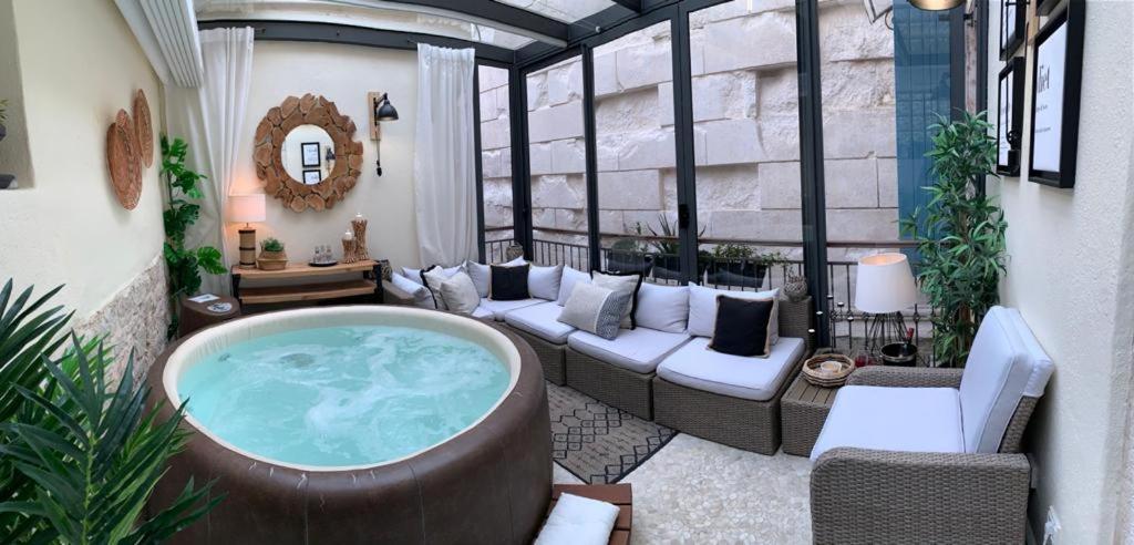 Apartamento Luxury Palace No1 *
