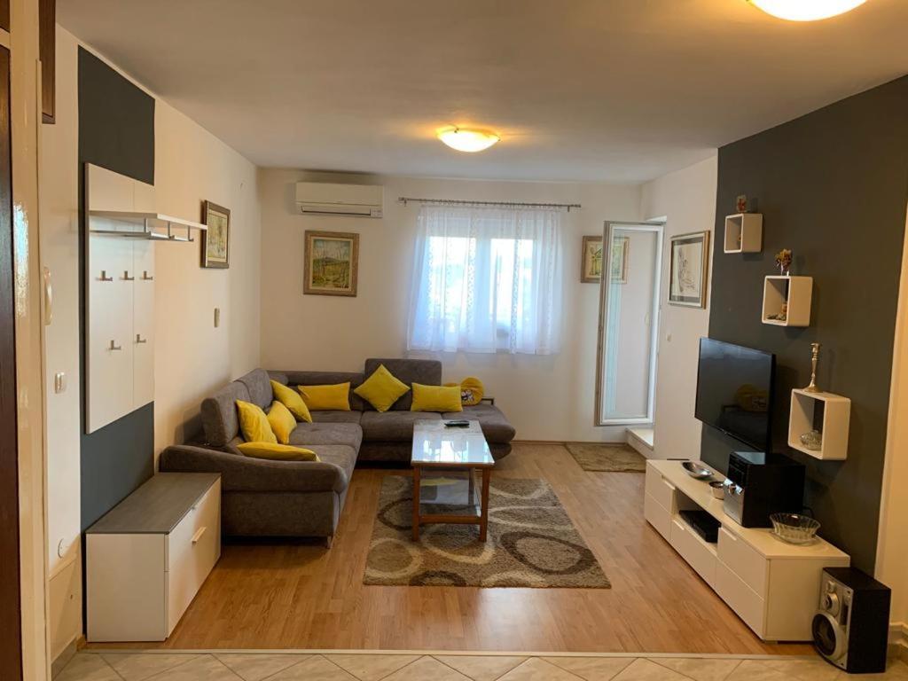 Apartment Bacvice Seaview Split