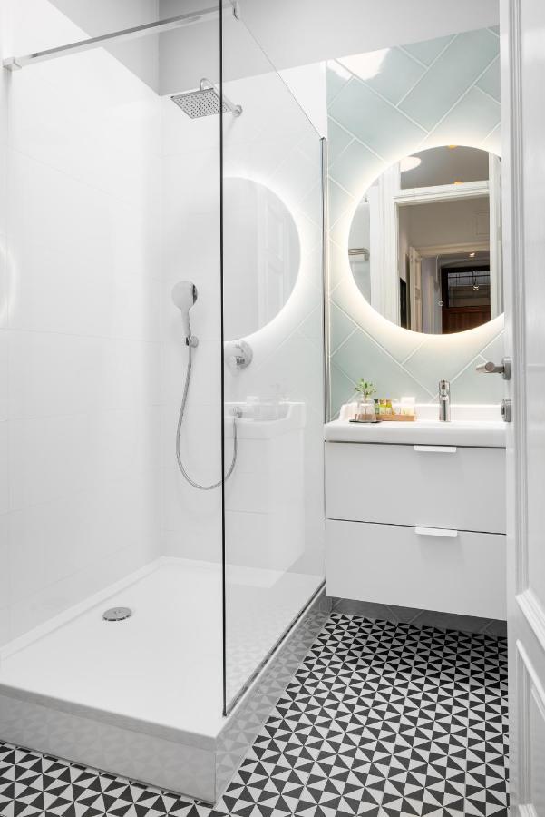 Apartment Grey Pearl Split