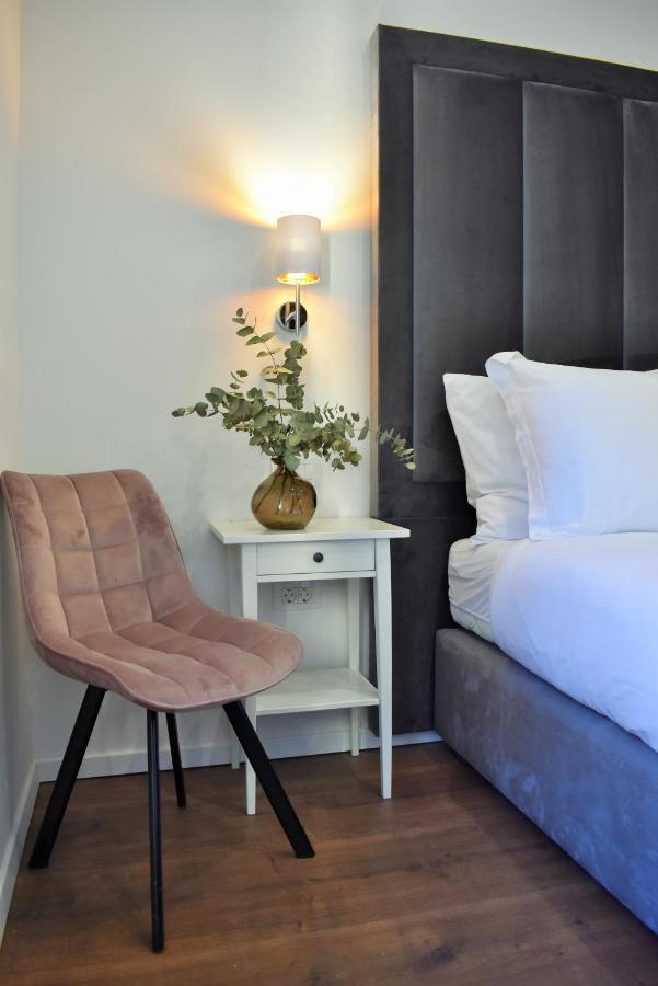 Antares Luxury Split