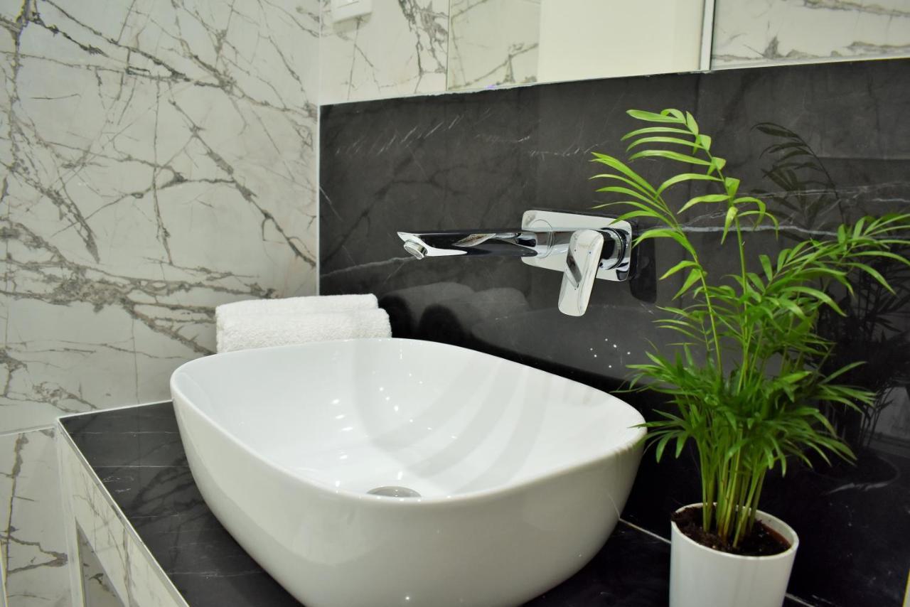 Antares Luxury 3*
