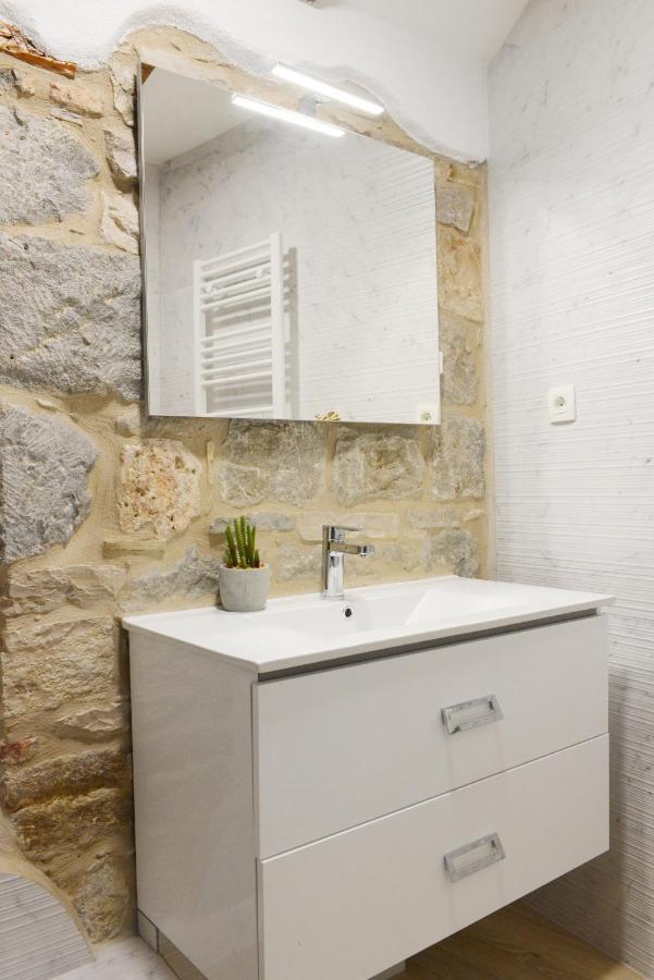Veli Varos Old Town Deluxe Apartment City Centre Split