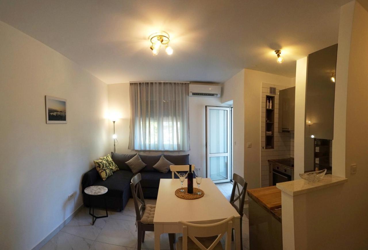 Apartamento Deluxe Joia With Balcony On The Bacvice, Free Parking, Old Town, Near Ferry Port Split