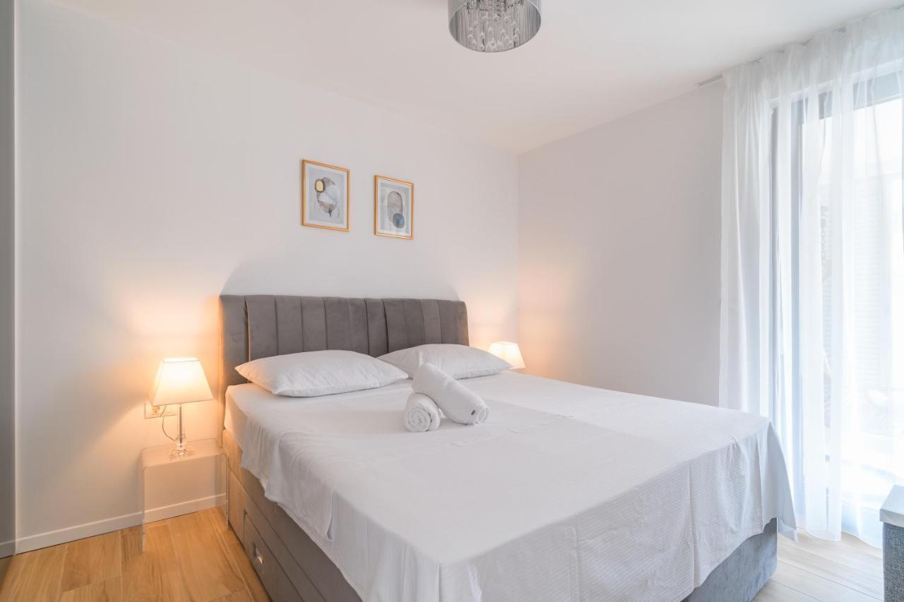 Apartment Golden Luxury