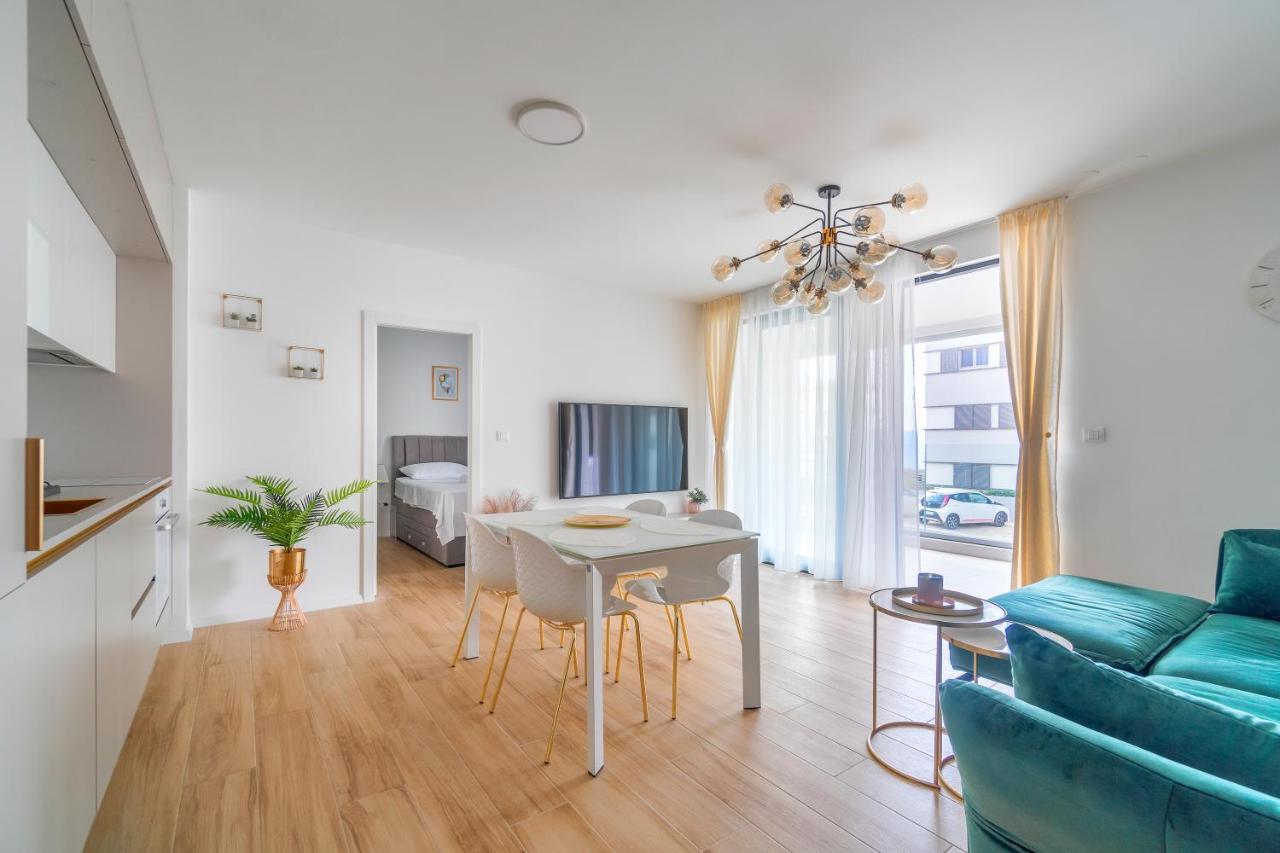 Apartment Golden Luxury