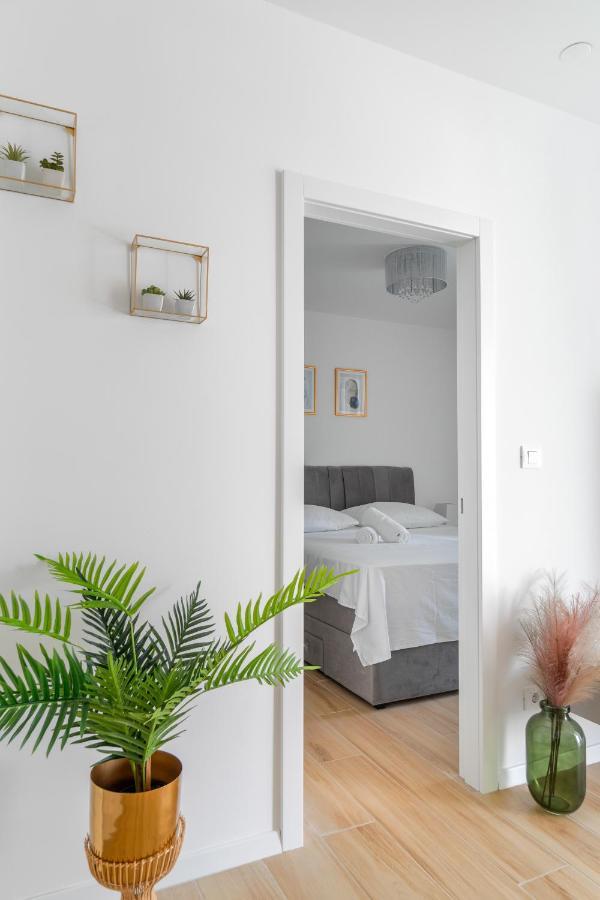 Apartment Golden Luxury *