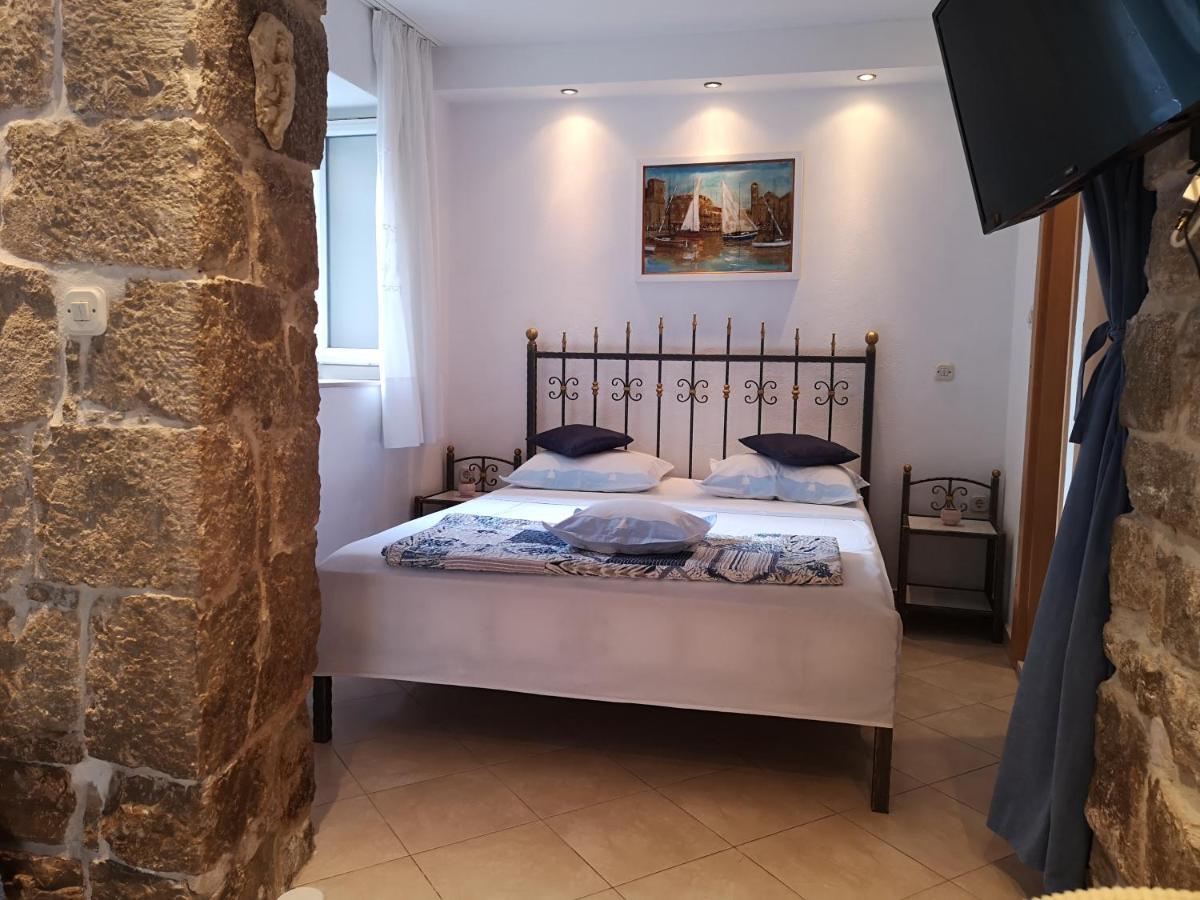 Spiro Apartment Split
