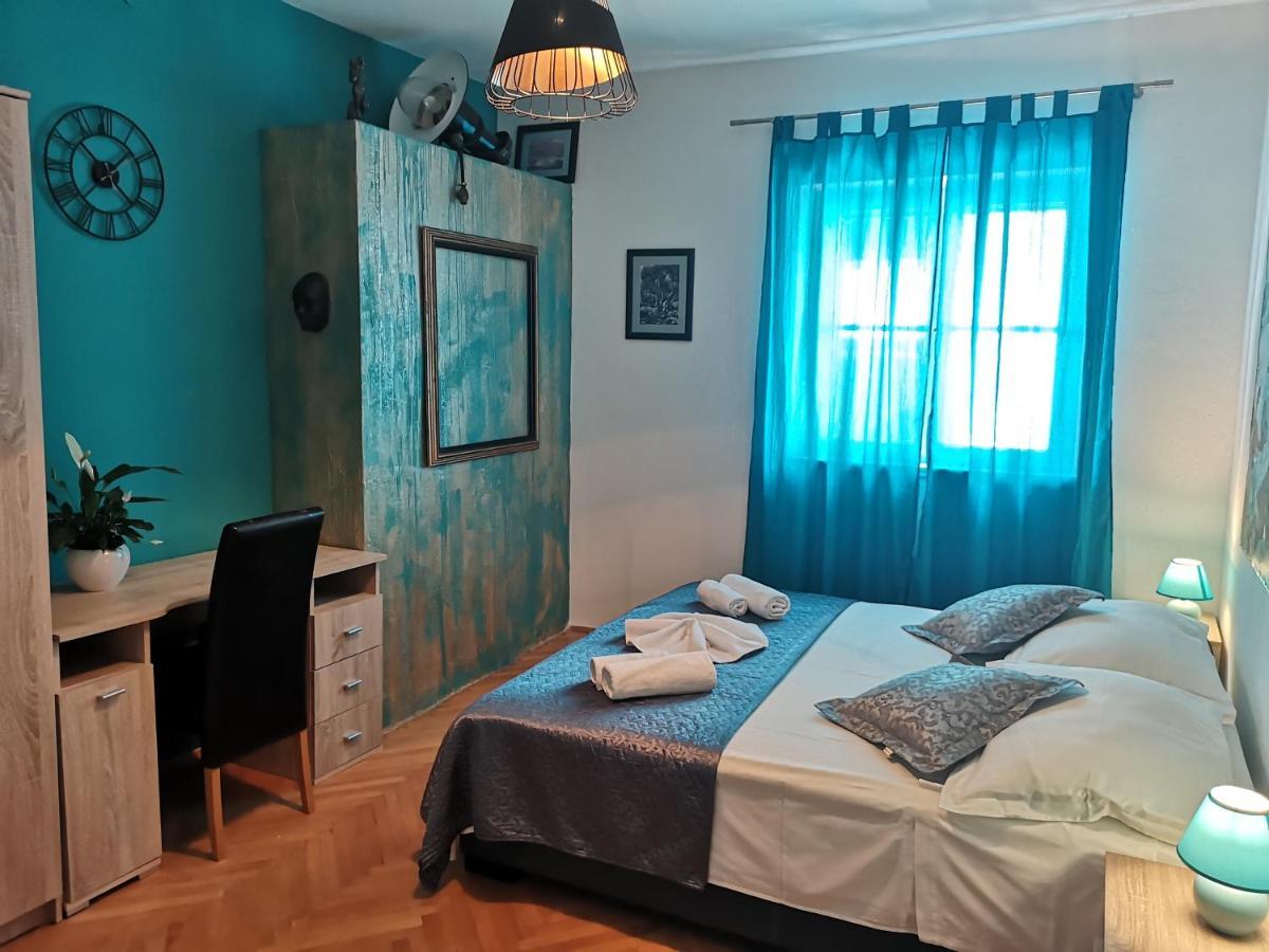 Spiro Apartment *