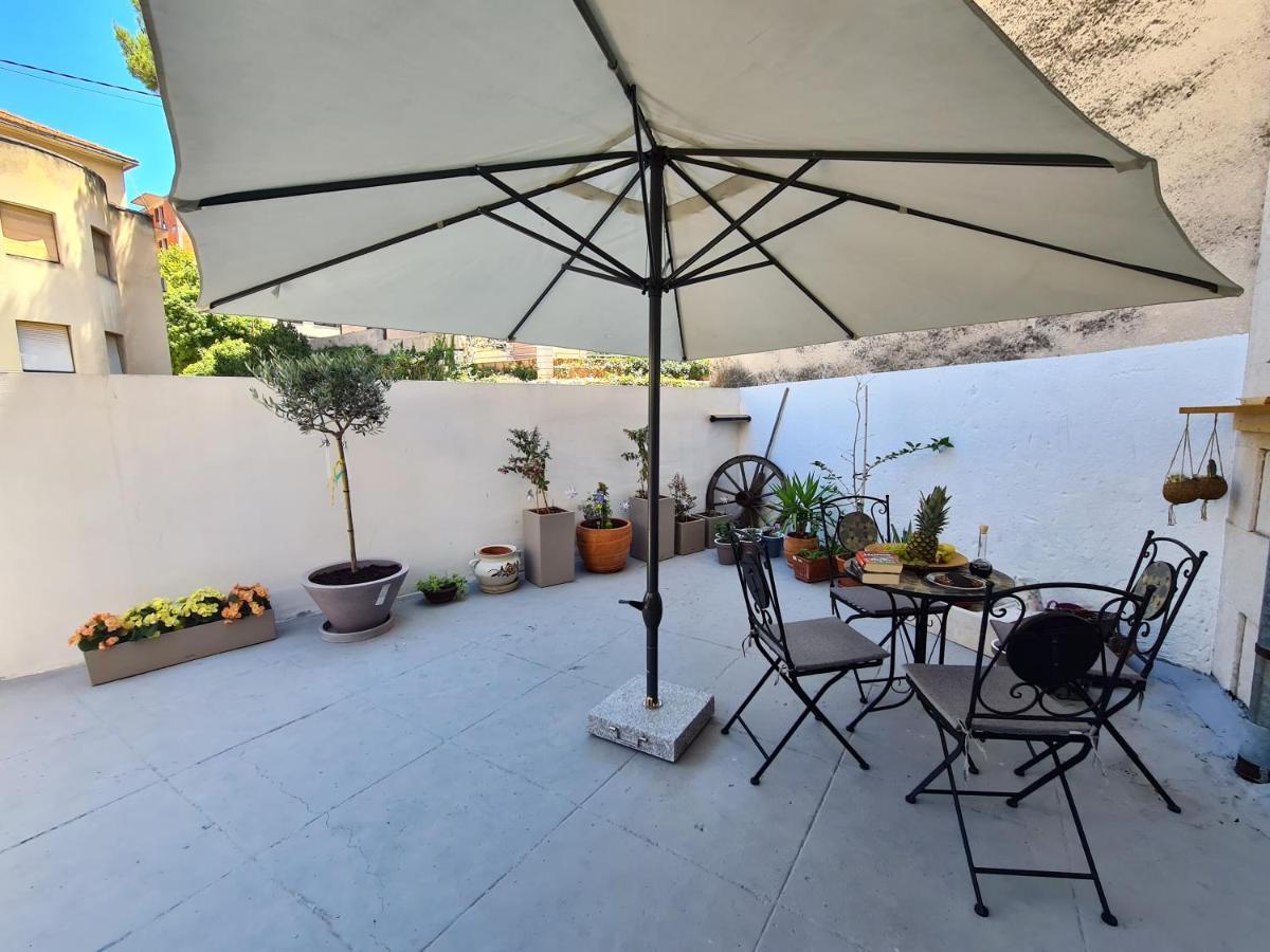 Caleta Appartement *