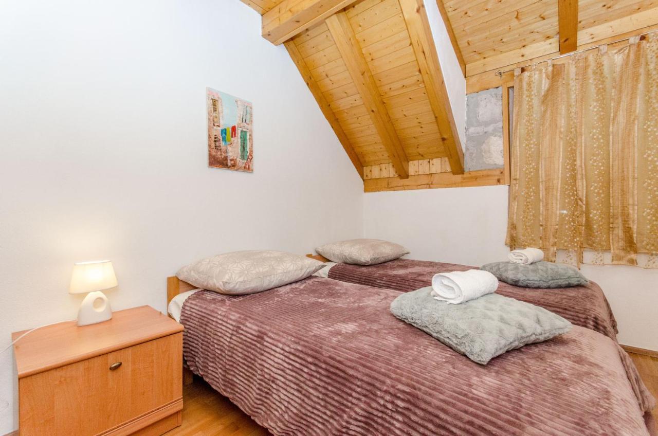 Apartamento Stone Rose In Center Split
