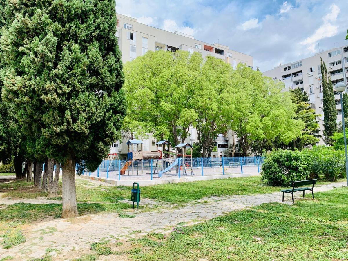 Right Place****cozy And Completely New Apartment *