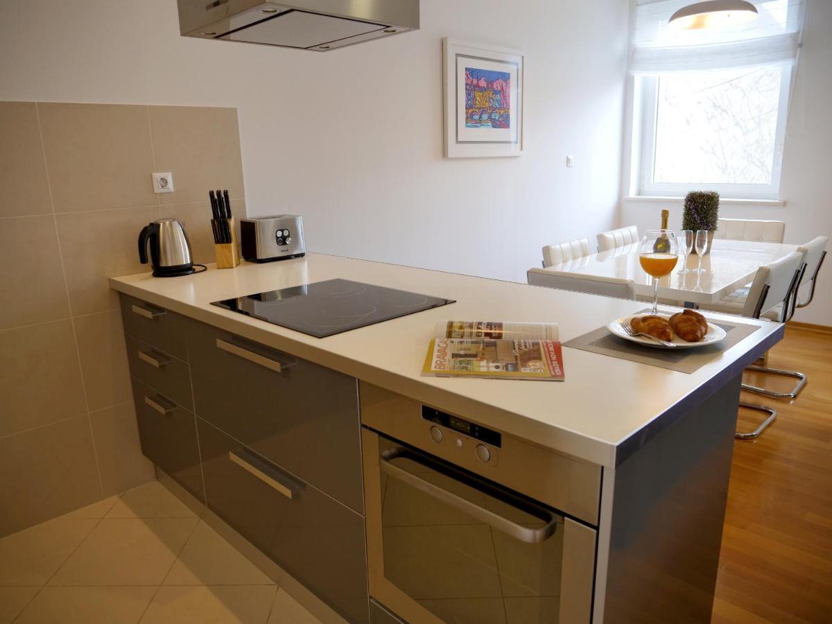 Apartment Furioso