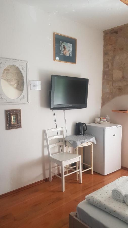 Art Apartment Split