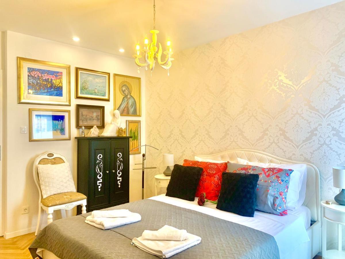 Art Gallery Luxury * Split