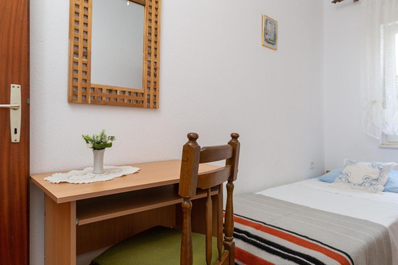 Near Babic Apartman *