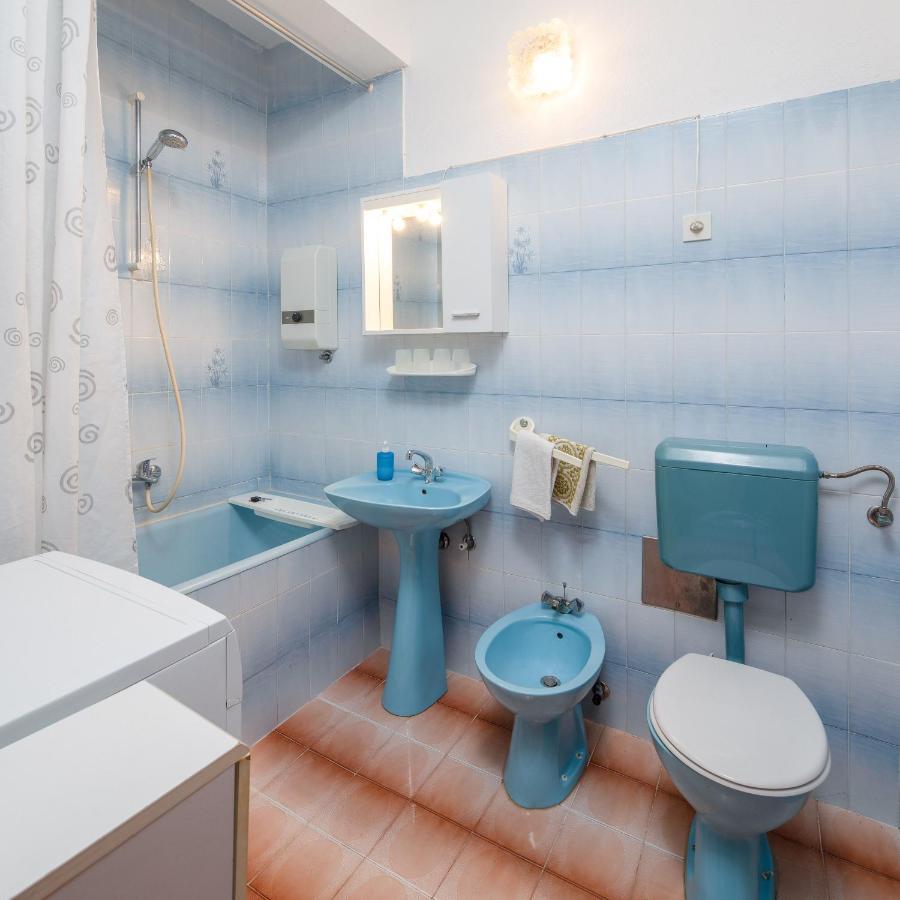 Apartment Near Babic *