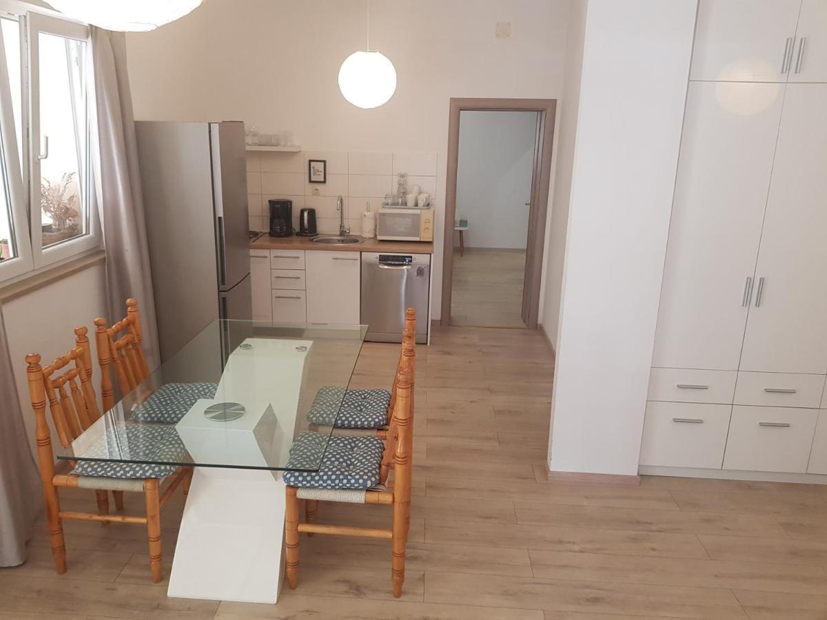 Apartman Antonija I Mateo, In The Center Of *
