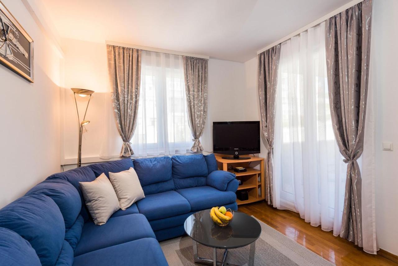 Blue Lagoon Apartment