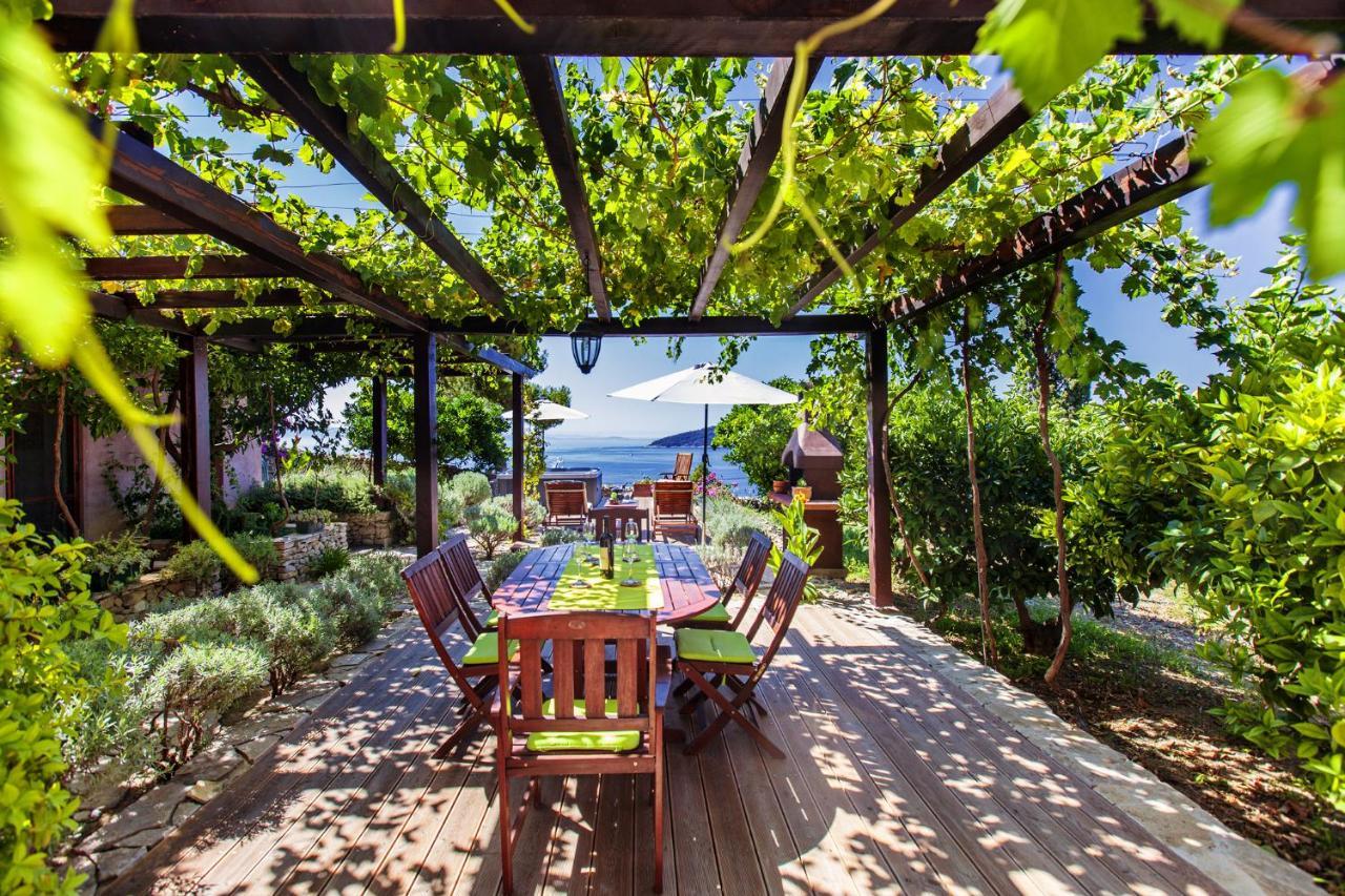 Ferienhaus Karina - Unique Location With Jacuzzi *