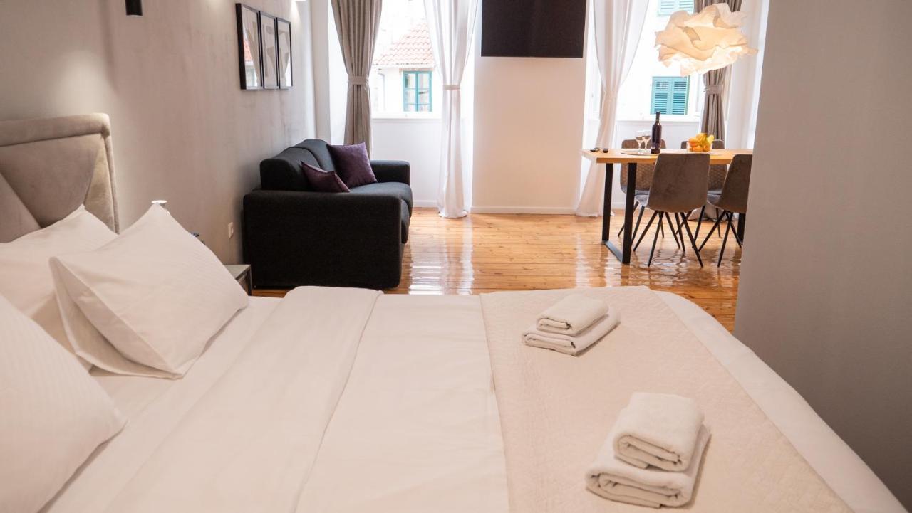 Tower Square Apartman *