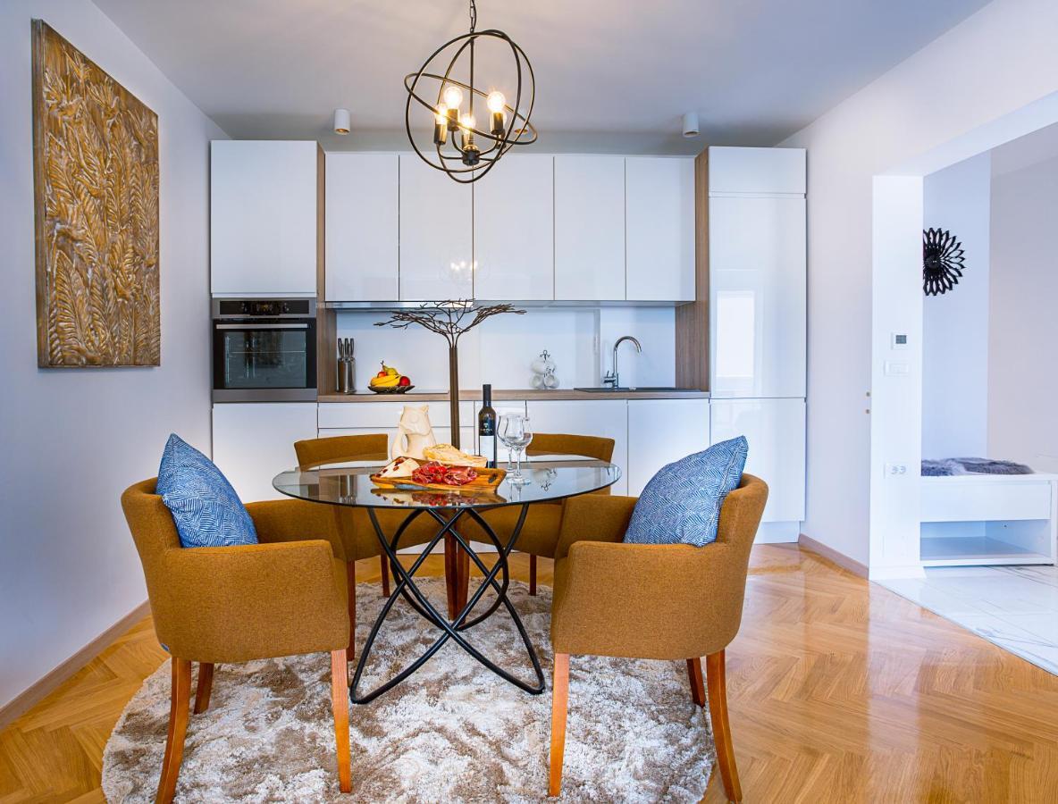 Apartment Deluxe Center Blue *