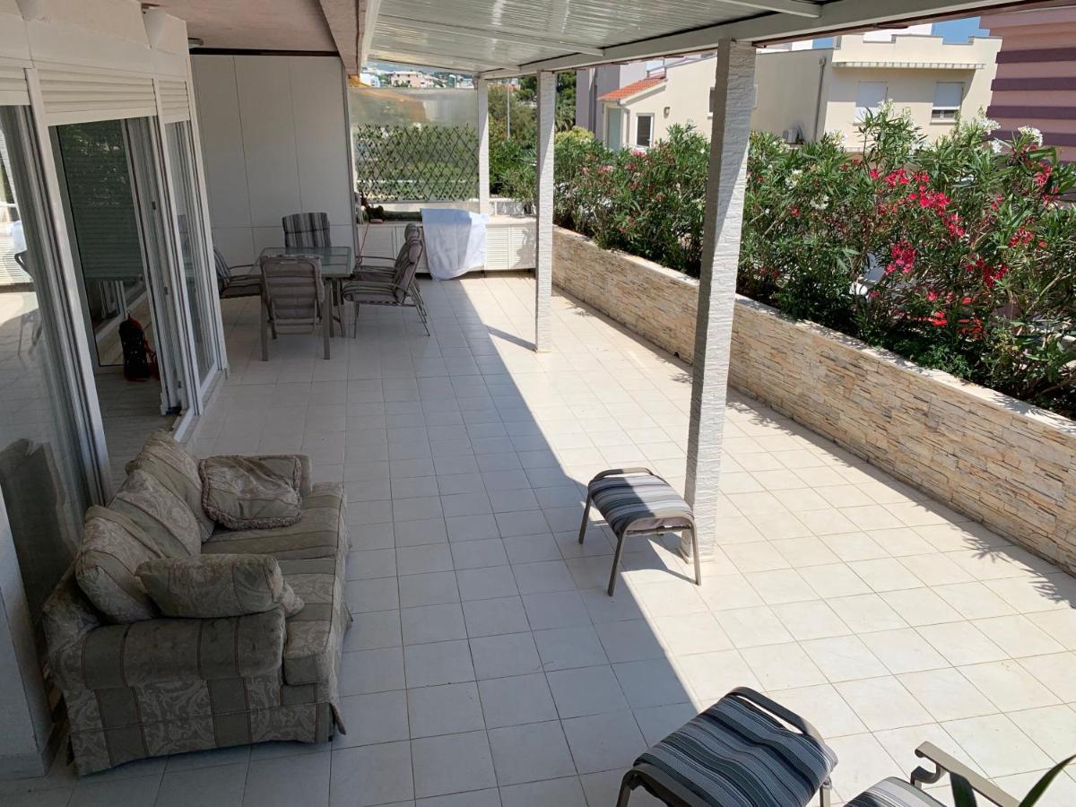 Relax Whit Big Terrace 170m2 Near The * Split