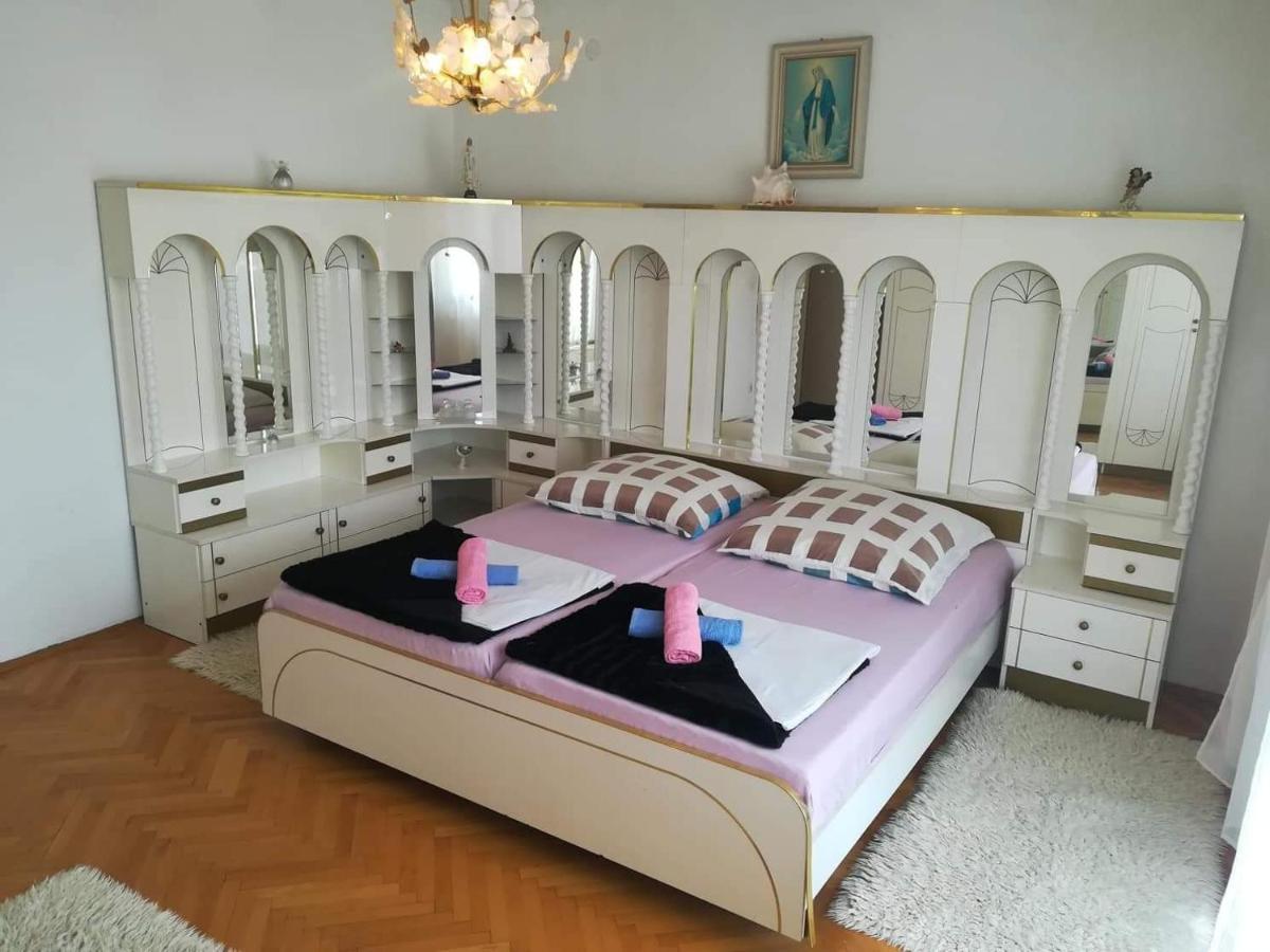 Dalmatino Apartment