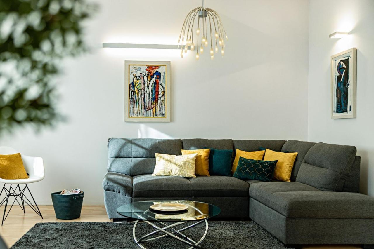 Eltz By Aula Apartment