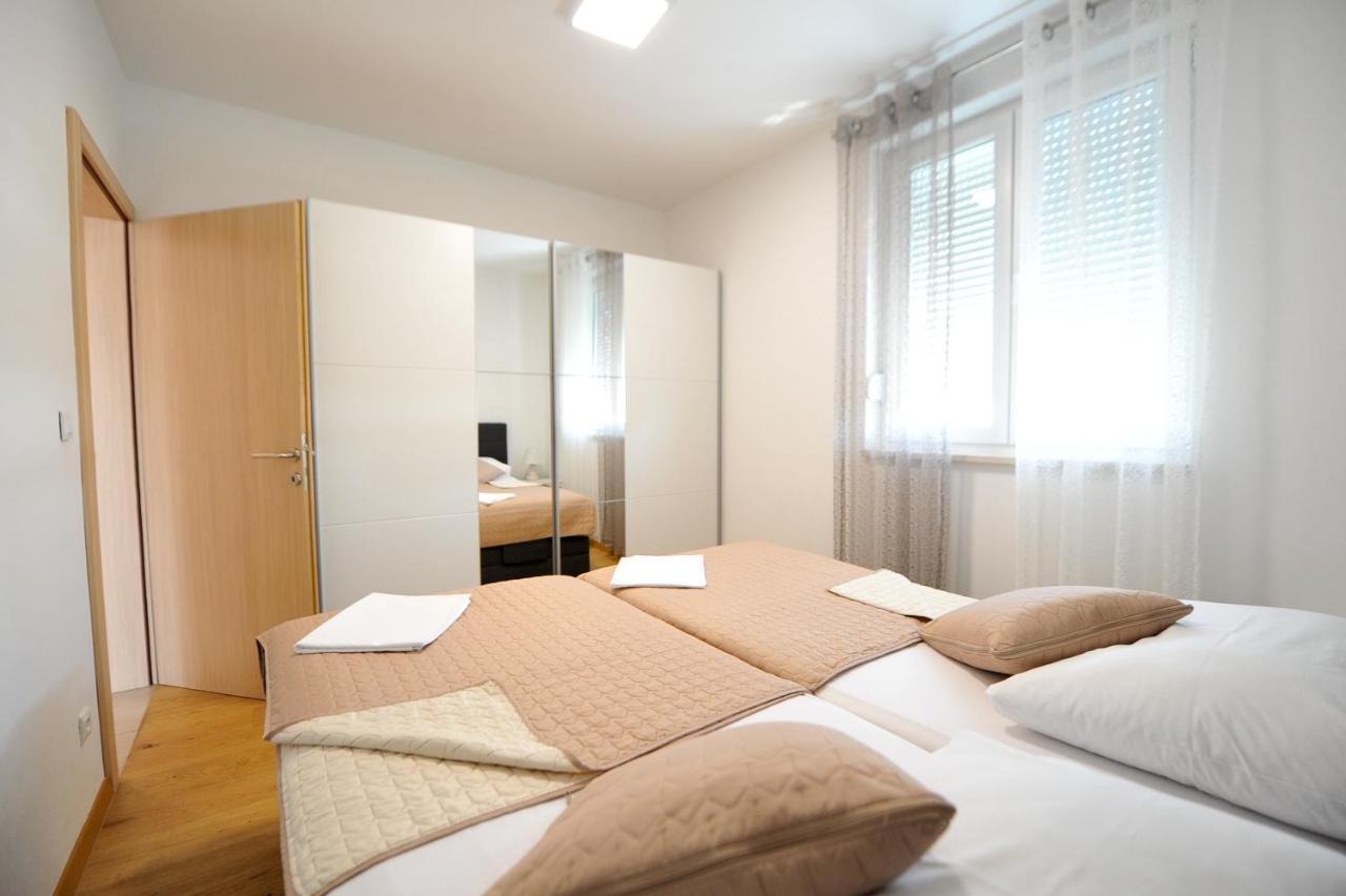 Blue Sky Apartman *