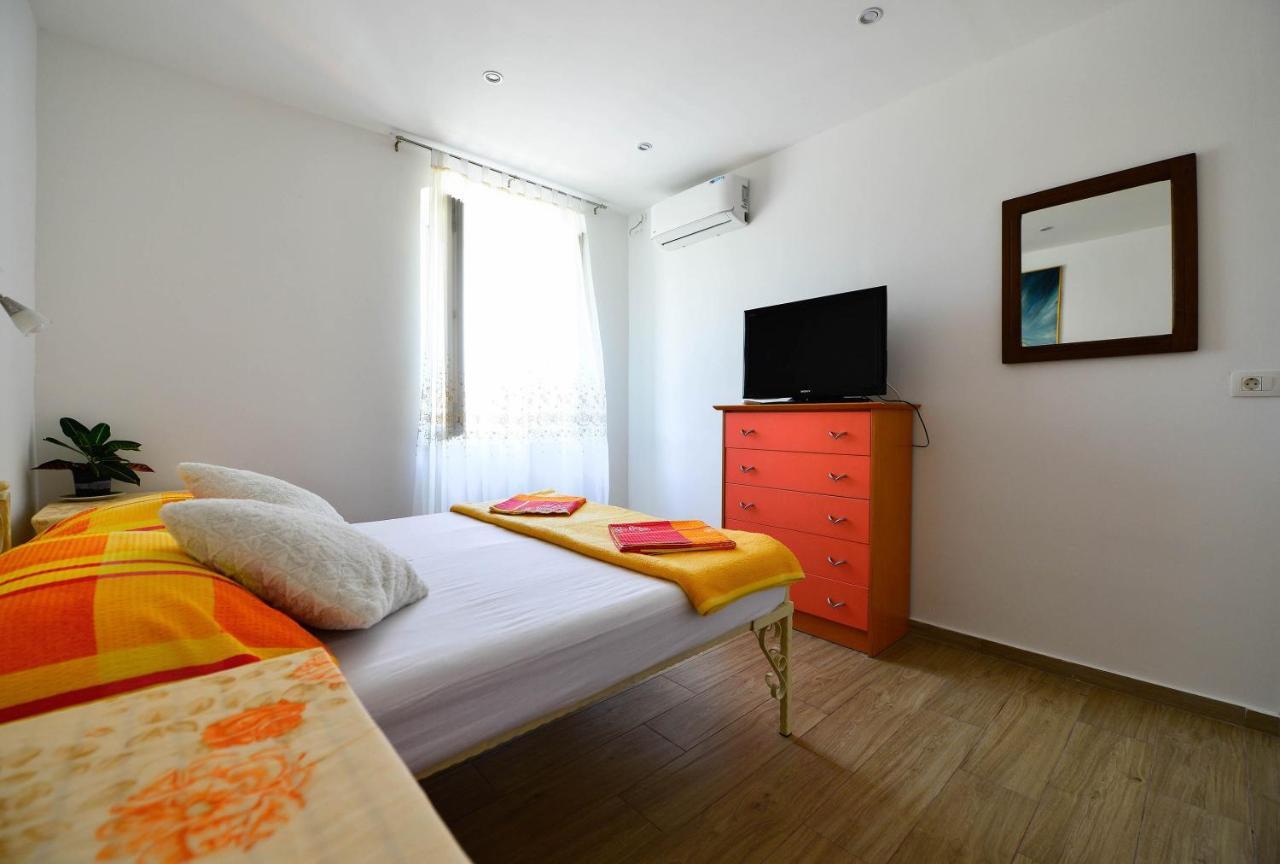 Apartments Bulovic In The Very Center Of Split Split