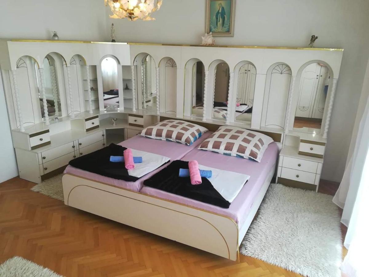 Dalmatino Apartment