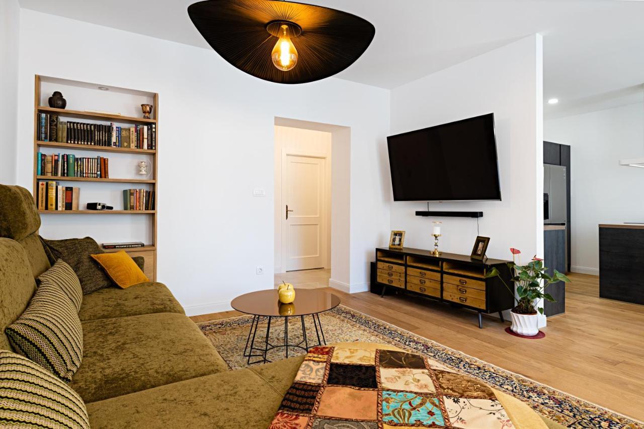 Aurelia Apartment Split