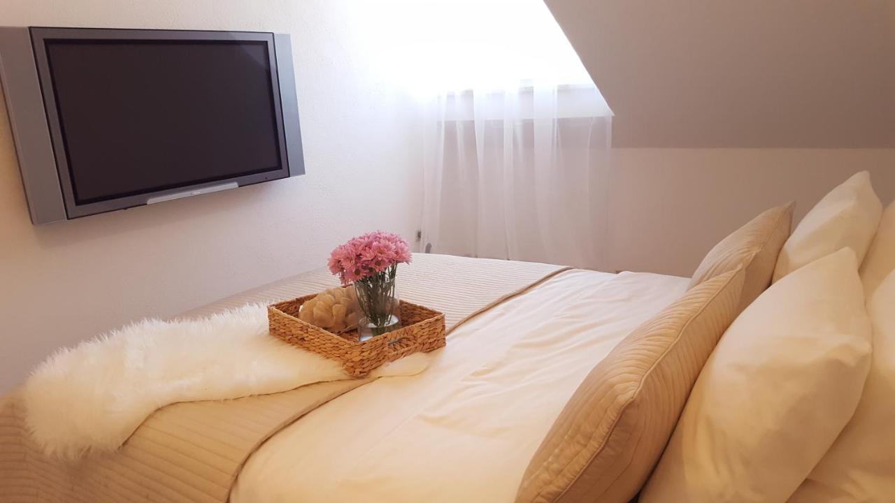 Skenza's Loft 68m2 * Split