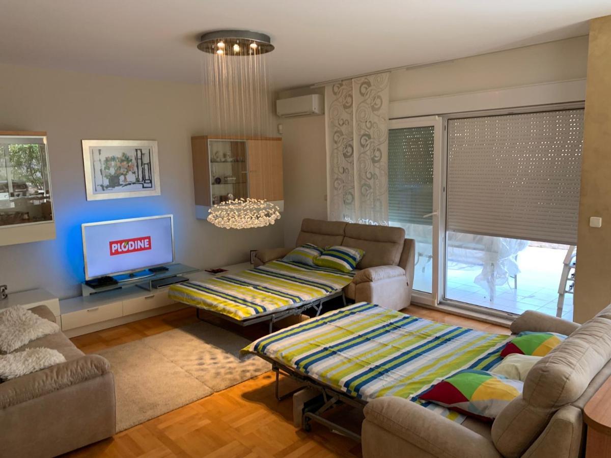 Apartman Relax Whit Big Terrace 170m2 Near The *
