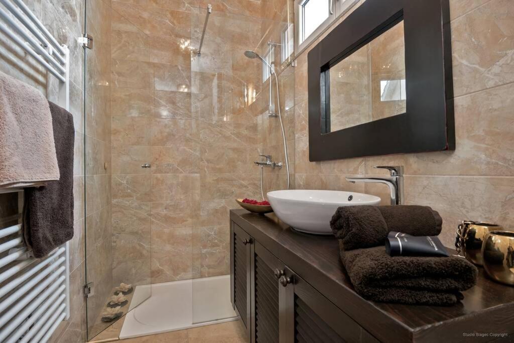 Ensidia Luxury
