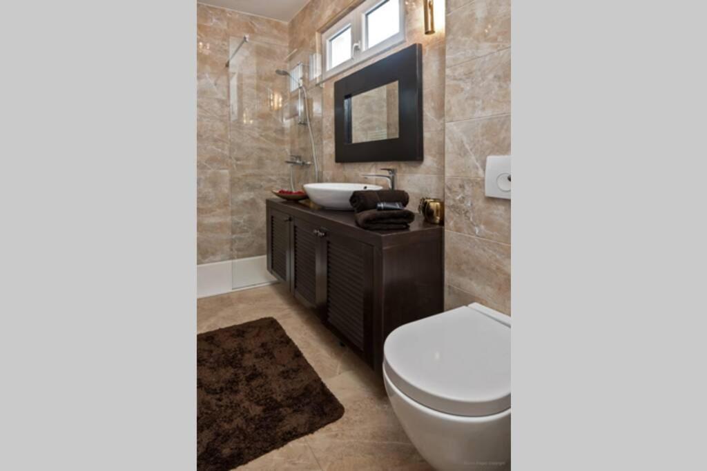 Ensidia Luxury *