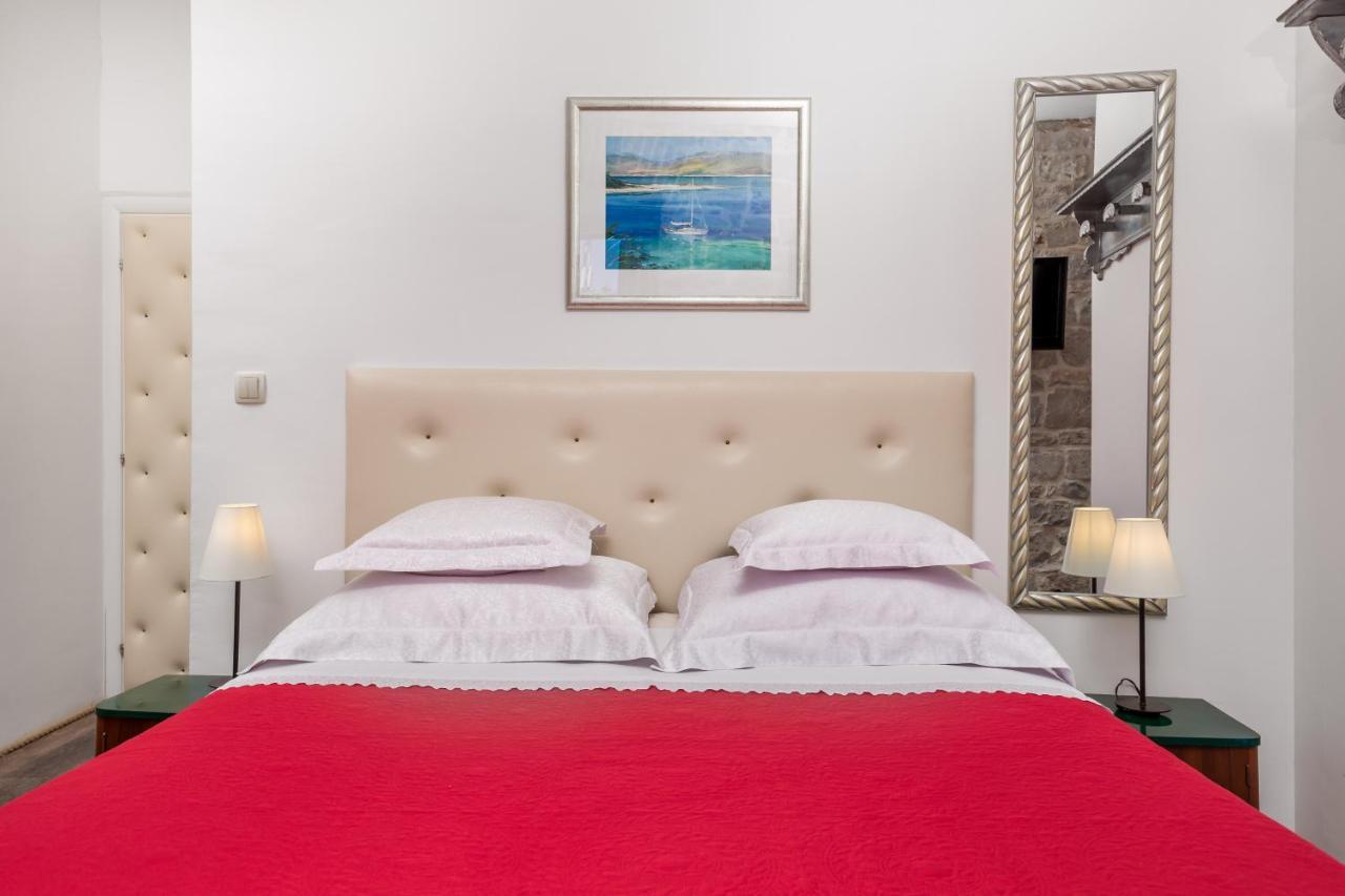 Casa de hóspedes Captain's 4*