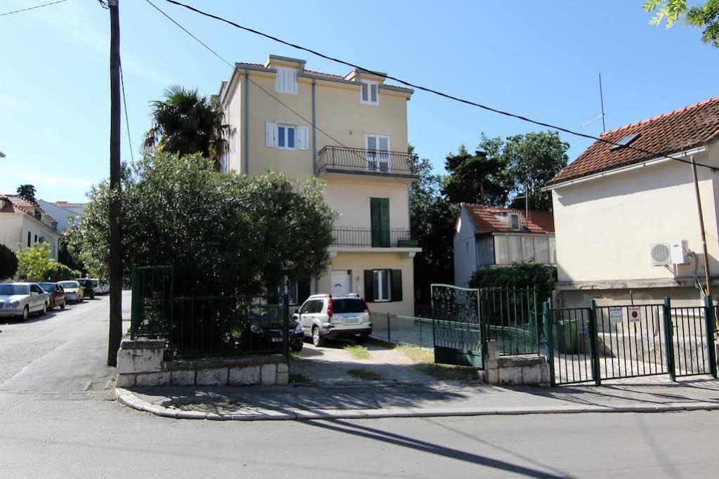 Apartment Villa Meri Very Central And Beautiful Apartment