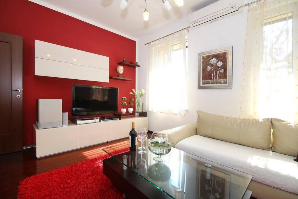 Villa Meri Very Central And Beautiful Apartment Split
