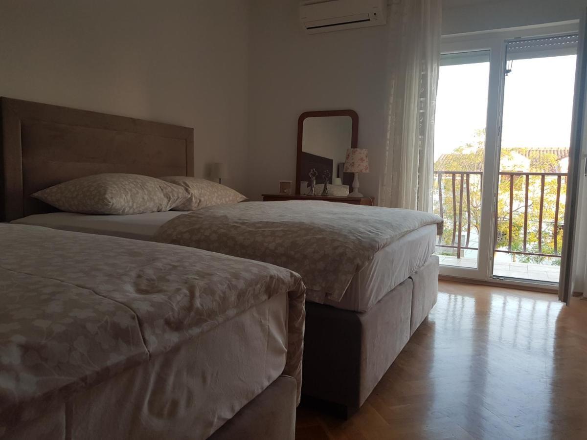 Antonija I Mateo, In The Center Of Apartman Split