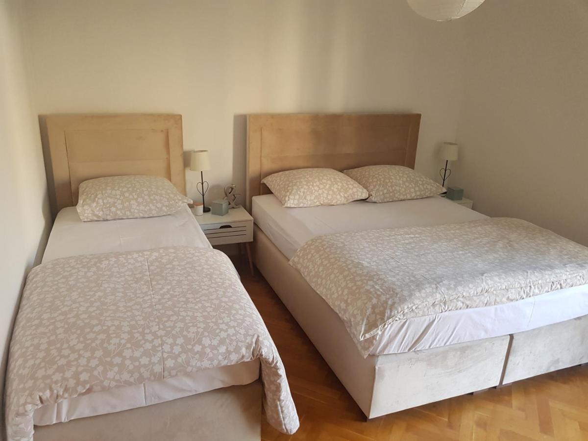 Antonija I Mateo, In The Center Of Apartman Split