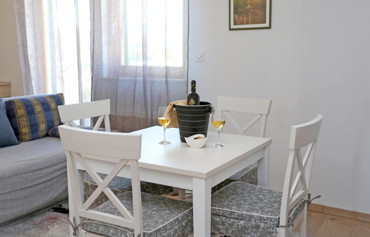 Znjan Apartment