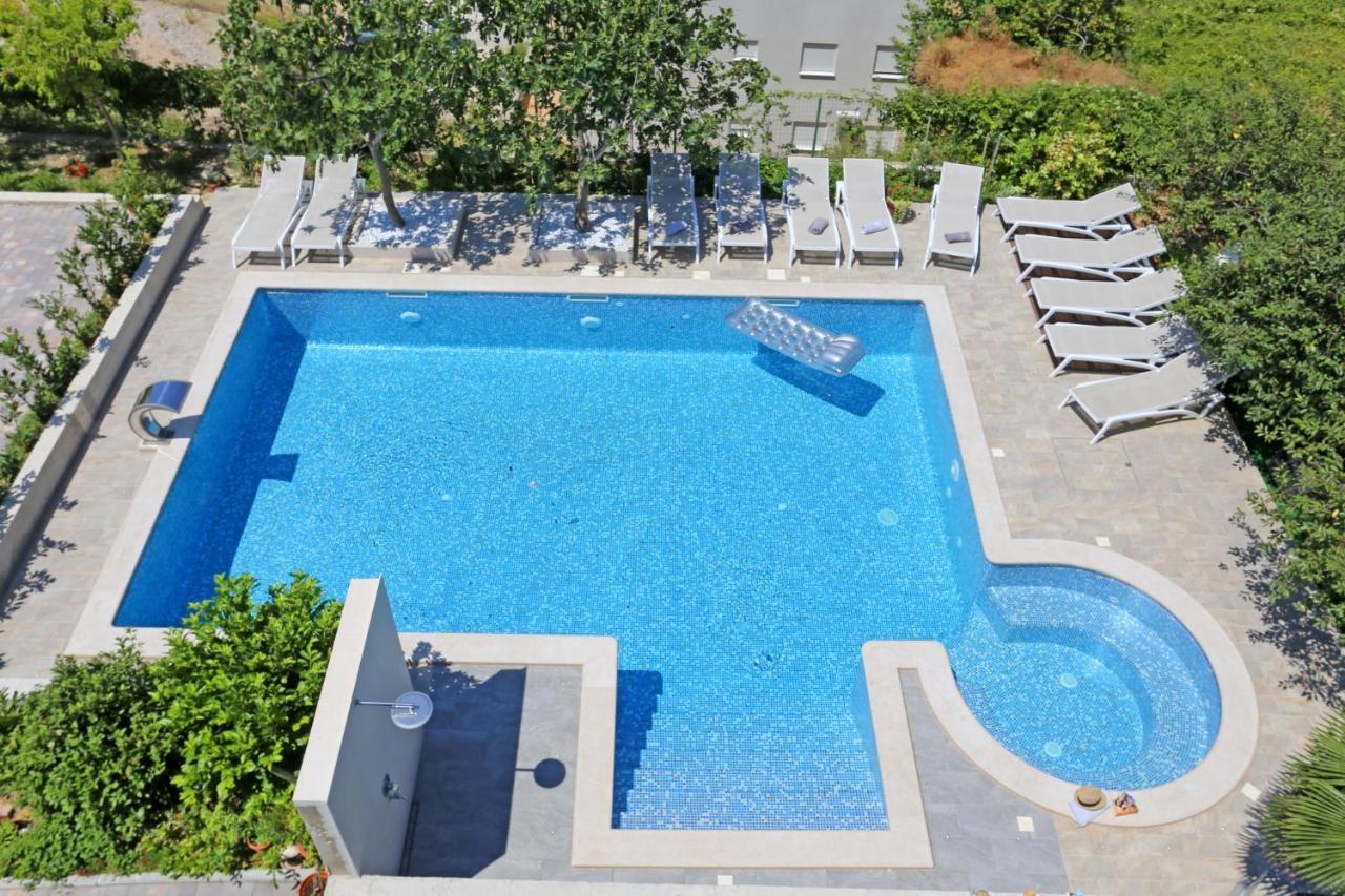 Znjan Apartment
