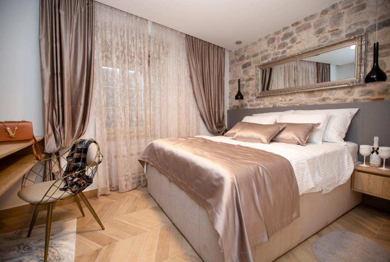 Luxury Lilly 1 Apartment *