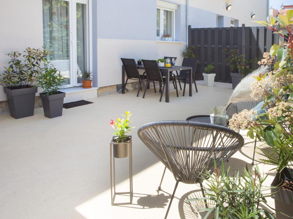Perimar Luxury And Center *