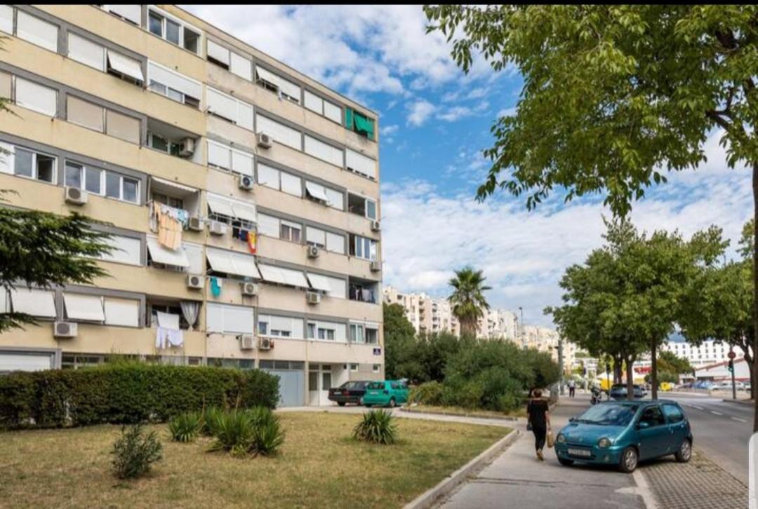 Sena Appartement *