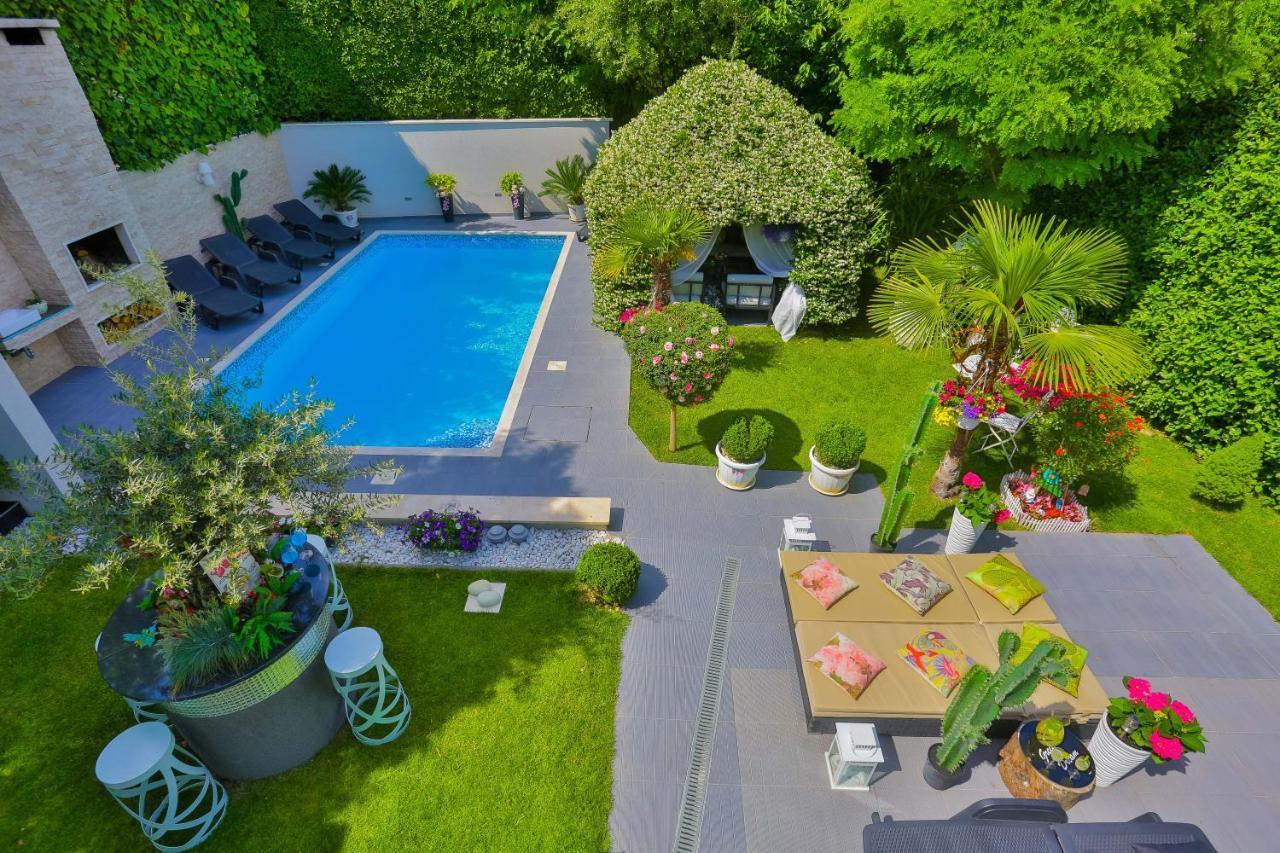 Pousada ***Green Dream***- Villa In Split