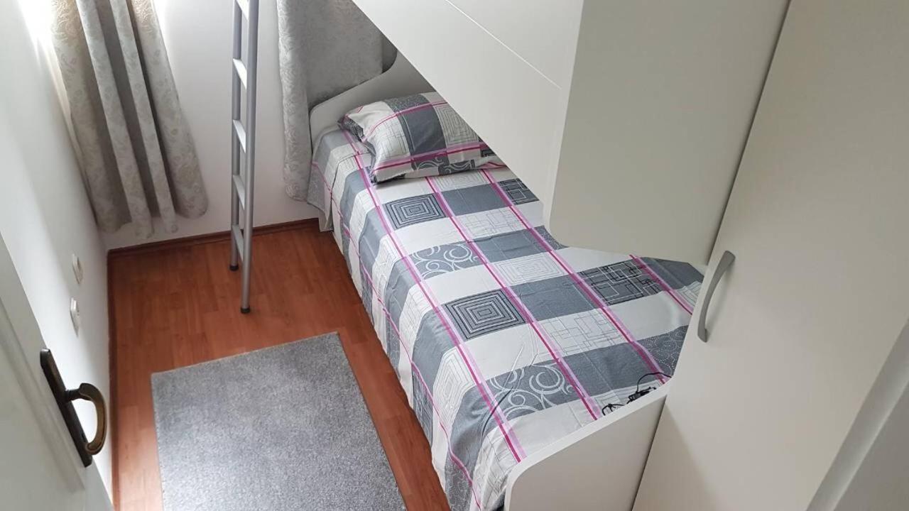 Luksa Apartment