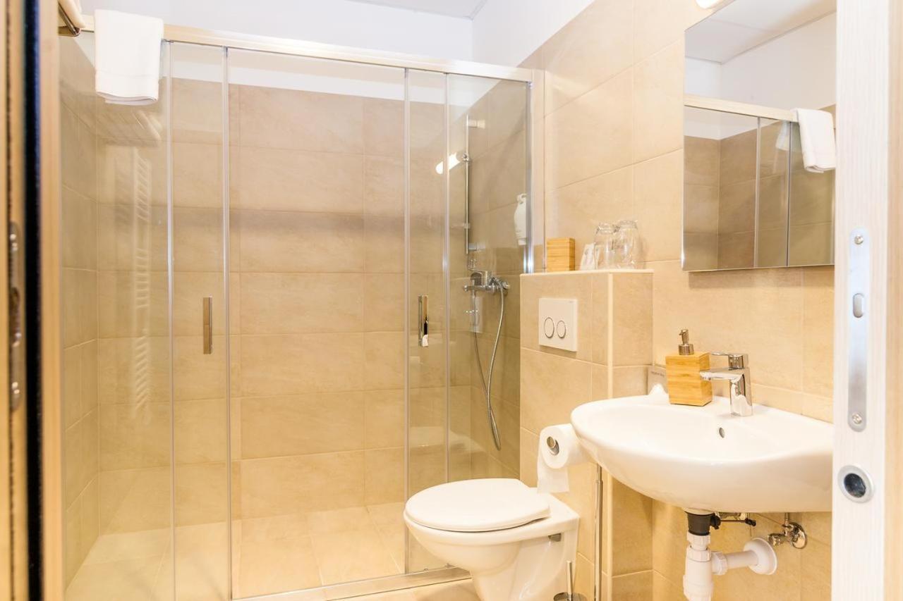 Via Domus Guest house 4*