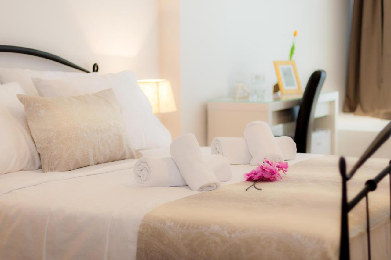 Guest house Via Domus 4*